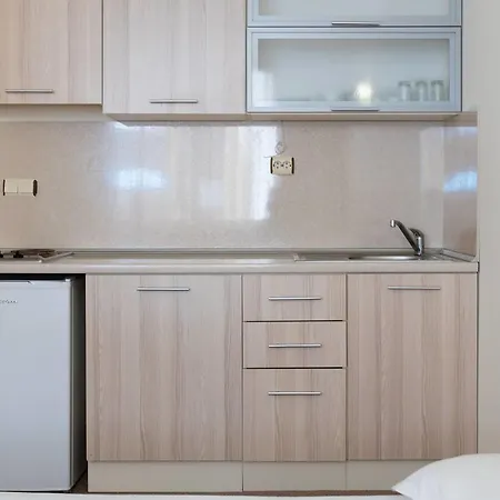 ❤ Quite Studio With Kitchen & Balcony ❤rk❤ * Napospart