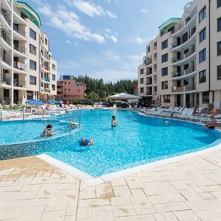 ❤ Quite Studio With Kitchen & Balcony ❤rk❤ Apartman *